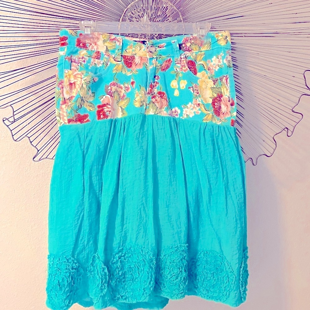 Shylos Vintage Jean Style Fun Skirt Size 9